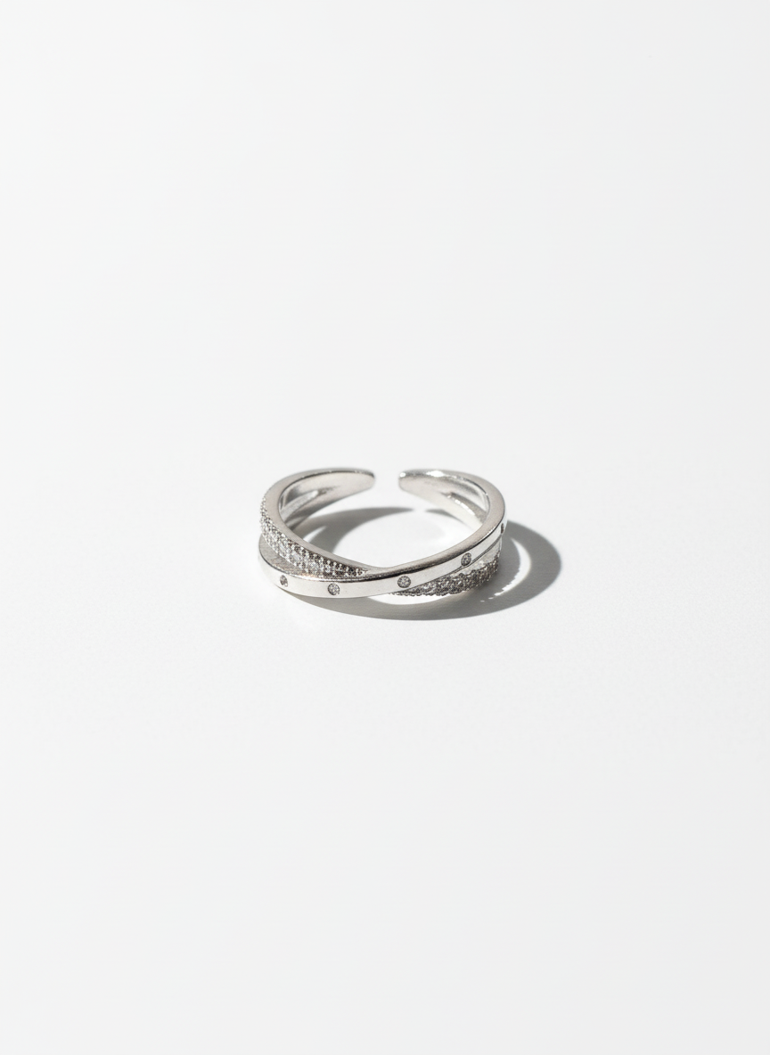 DOUBLE CROSSOVER RING