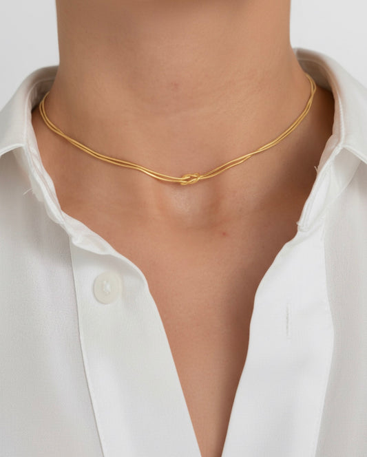 Knot Necklace